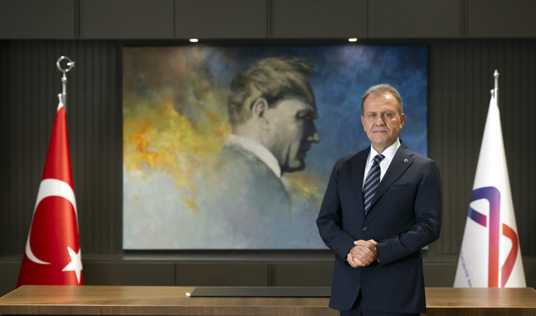 Mersin Büyükşehir Belediye Başkanı Vahap Seçer, Ulu Önder Gazi Mustafa