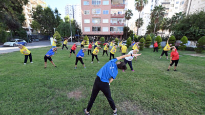Emeklilerin aktif yaş almasına katkı sunan Mersin Büyükşehir Belediyesi, Sosyal