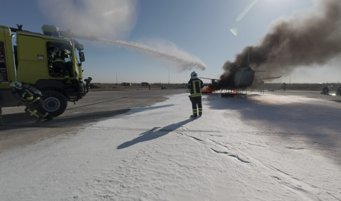 Çukurova Uluslararası Havalimanı’nda Nefes Kesen Tatbikat Çukurova Uluslararası Havalimanı’nda, Uluslararası Sivil Havacılık Örgütü (ICAO) standartları gereğince