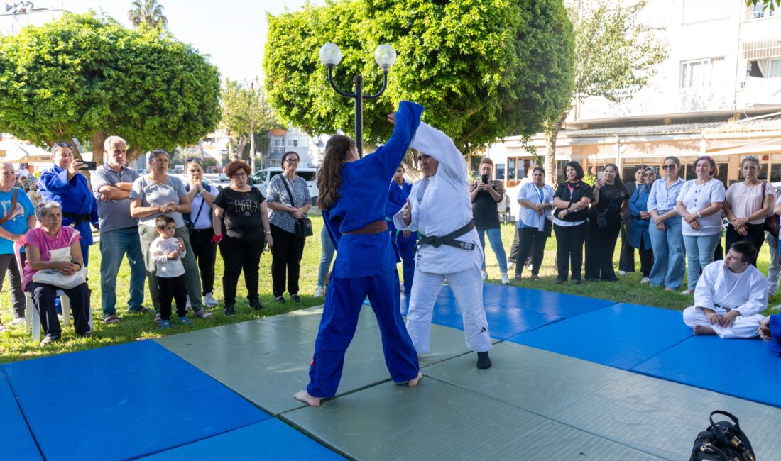 Yenişehirli kadınlar “Dayanışma Pikniği”nde buluştu Mersin Yenişehir Belediyesi, kadınların birlik ve dayanışmasını güçlendirmek, sosyal ilişkilerini