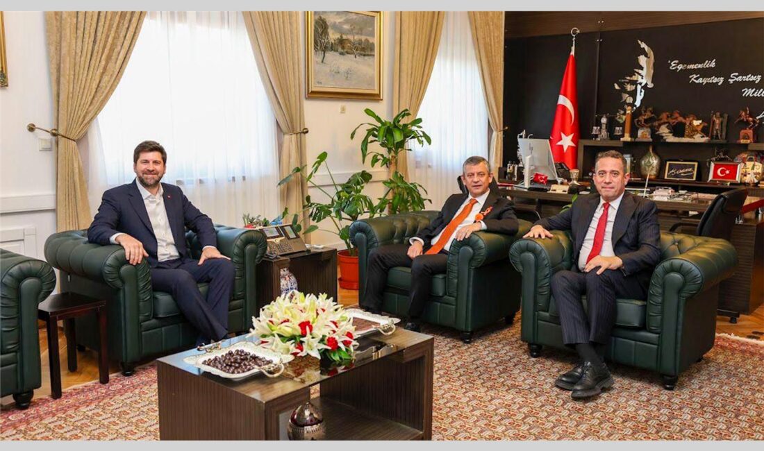 TARSUS BELEDİYE BAŞKANI ALİ BOLTAÇ’TAN ANKARA ZİYARETİ Tarsus Belediye Başkanı Ali Boltaç, Cumhuriyet Halk Partisi Genel Başkanı