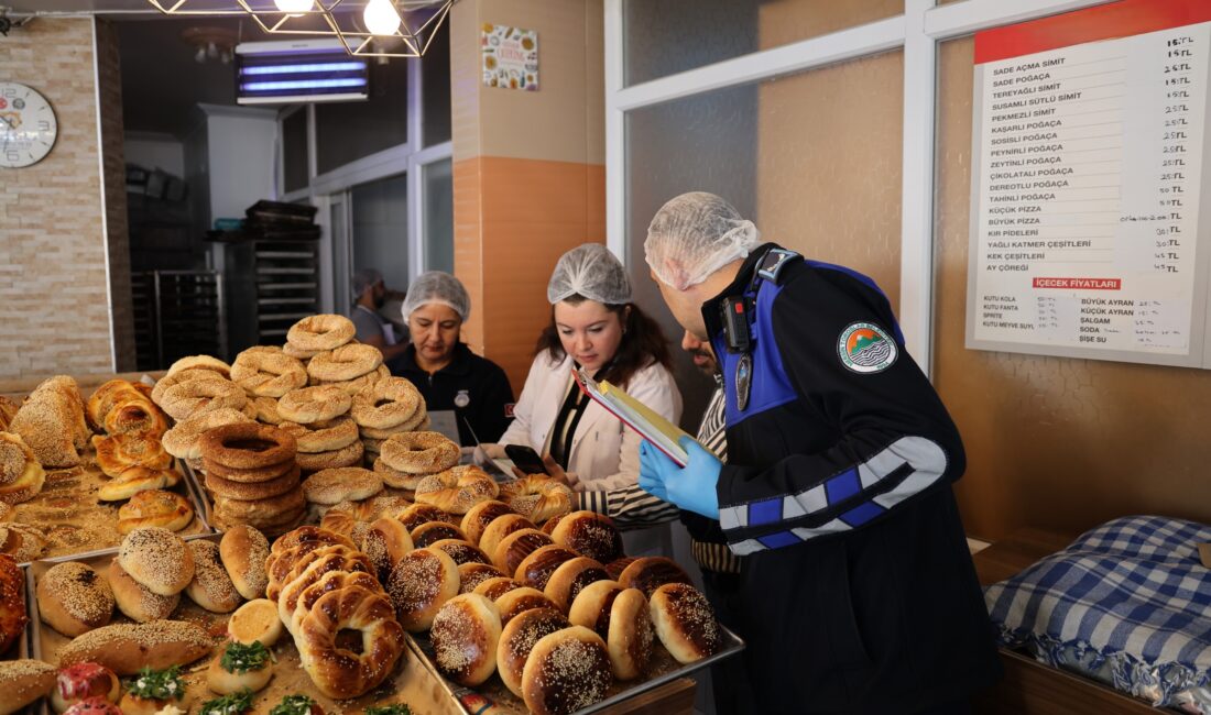 Toroslar Belediyesi, halk sağlığını korumak amacıyla ilçe genelinde gerçekleştirdiği gıda