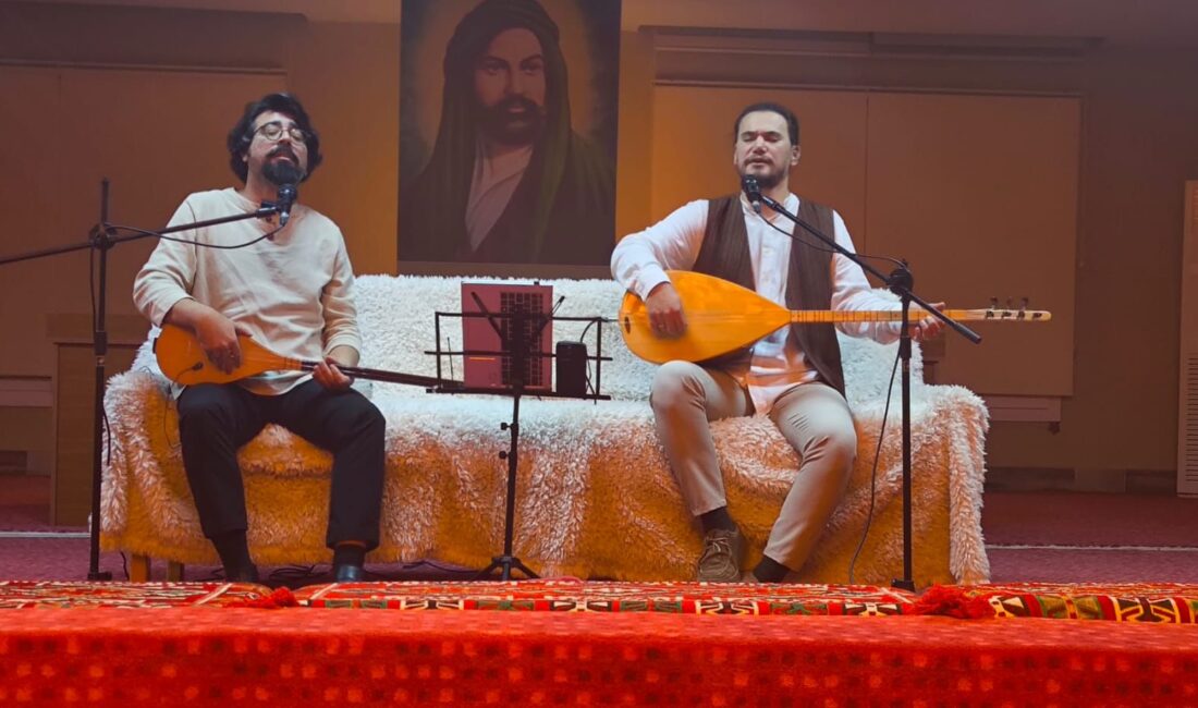 Anadolu’nun yüzyıllardır süregelen ozanlık geleneği, Mersin Toroslar Cemevi’nde düzenlenen özel