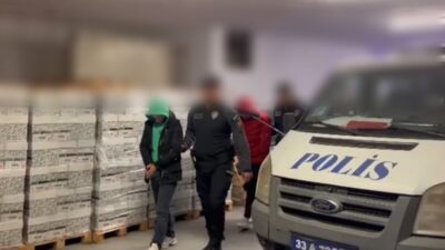 Mersin’de yasa dışı bahis çetesi çökertildi: 13 tutuklama Mersin’de yasa dışı bahis şüphelilerine yönelik düzenlenen operasyonda 16 şahıs