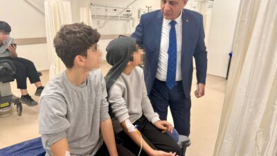 Mersin’in Tarsus ilçesinde bir lisede öğrencilerden birinin doğum günü için