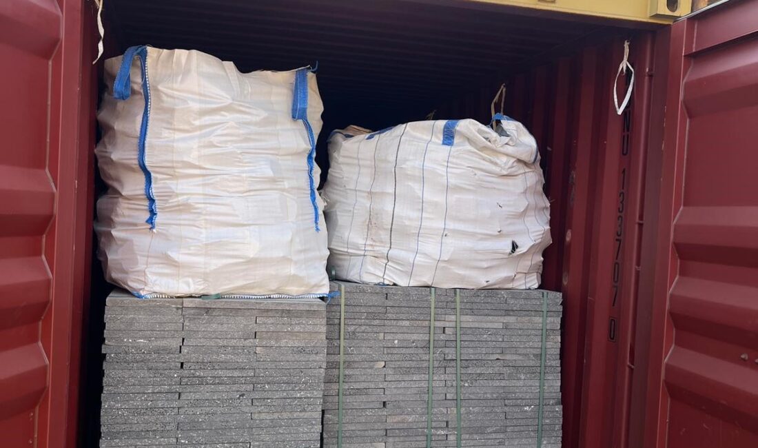 Mersin Limanı’nda yürütülen gümrük kaçakçılığı soruşturması kapsamında, devlet hazinesini yaklaşık 182