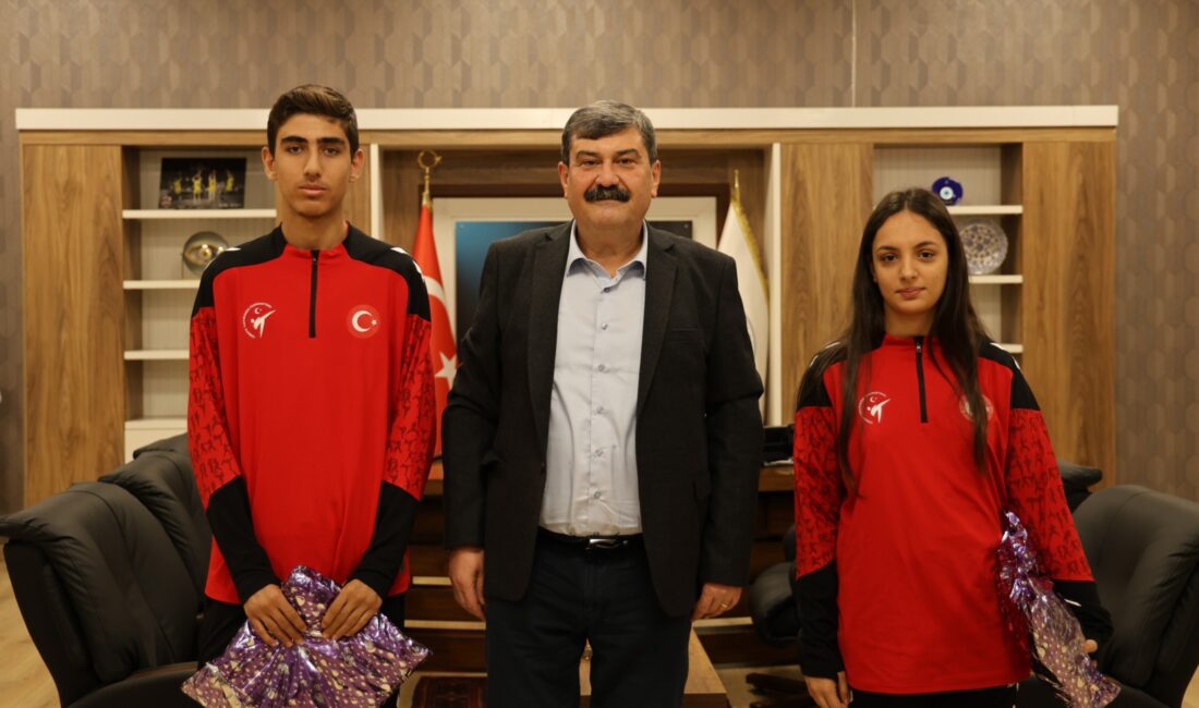 Toroslar Belediye Başkanı Abdurrahman Yıldız, Romanya’da düzenlenen Drakula Open 2025