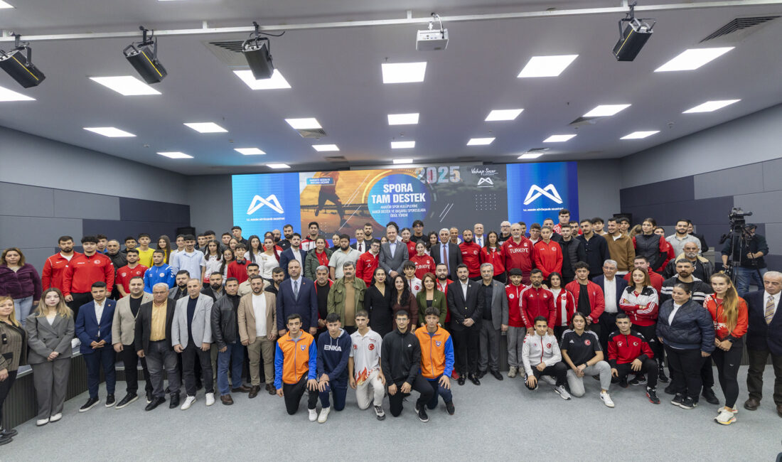 Mersin Büyükşehir Belediyesi Gençlik ve Spor Hizmetleri Dairesi Başkanlığı tarafından ‘Spora
