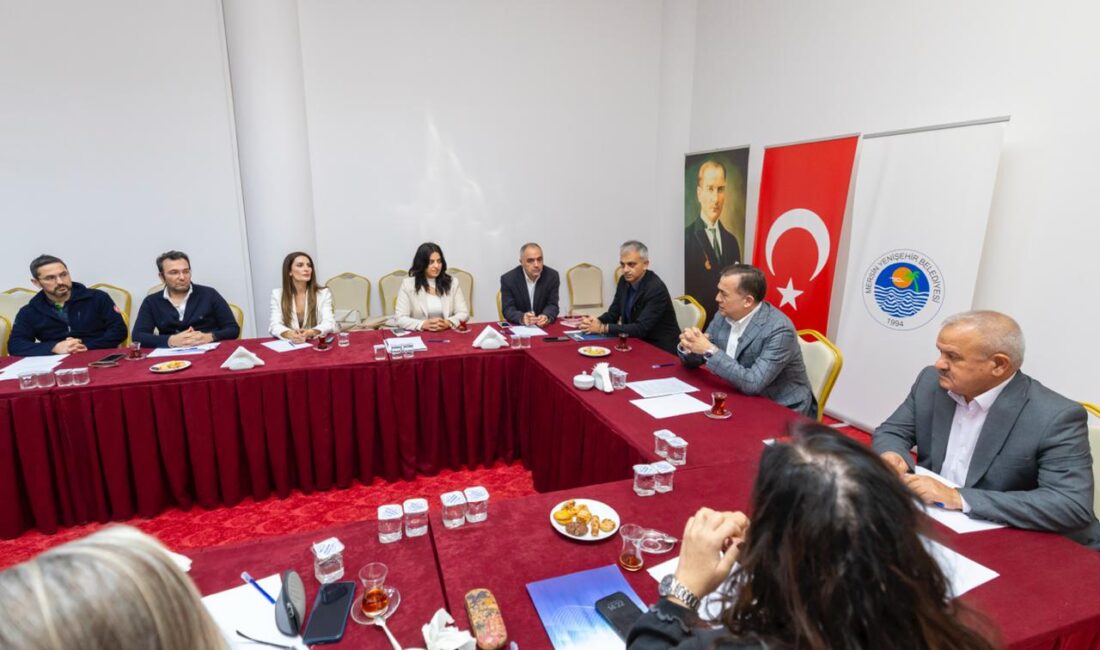 Yenişehir Belediyesi yenilenebilir enerjide bir ilki gerçekleştiriyor GES (Güneş Enerji Santrali) Kurulum Projesinin başlangıç toplantısı Yenişehir Belediyesinin