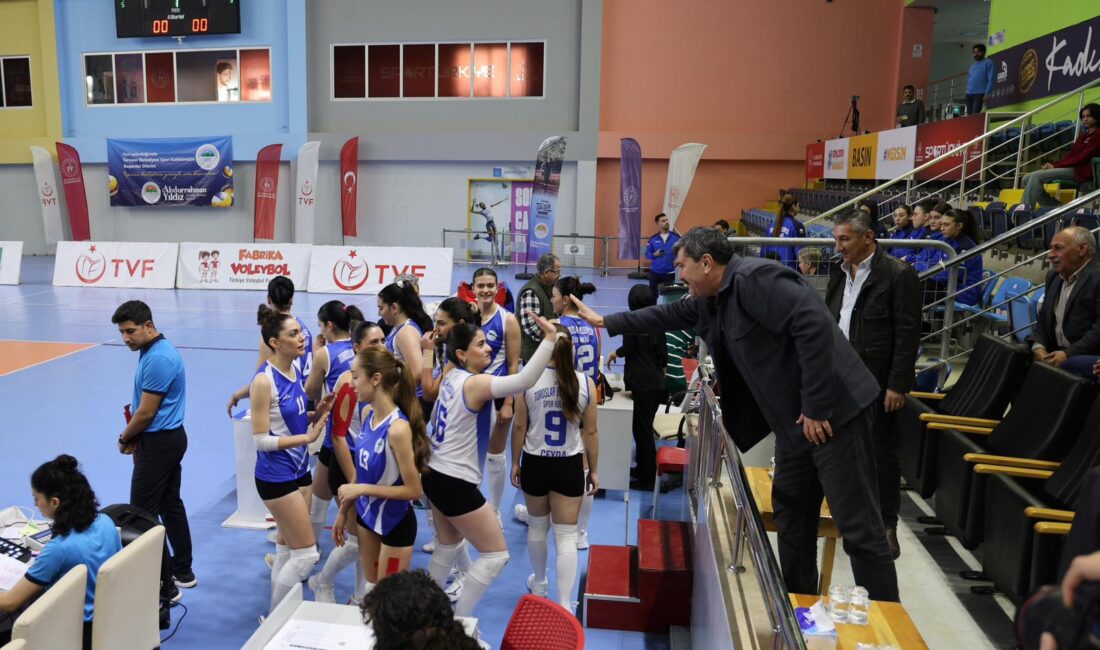 Türkiye Kadınlar Voleybol 2. Ligi 13. Grup’ta mücadele eden Toroslar