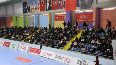 Türkiye Kadınlar Voleybol 2. Ligi 13. Grup’ta başarılı performansıyla dikkat
