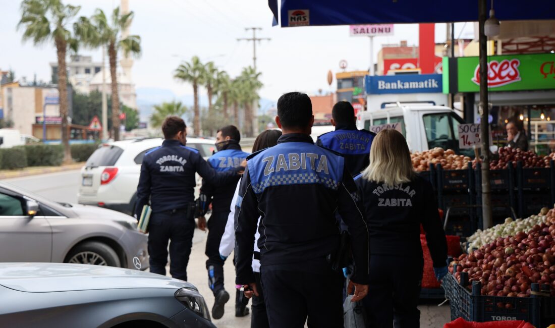 Toroslar Belediyesi, halkın huzur ve sağlığı için ilçe genelinde yürüttüğü