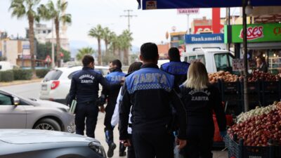 Toroslar Belediyesi, halkın huzur ve sağlığı için ilçe genelinde yürüttüğü