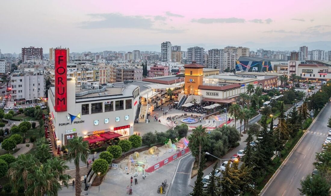 Forum Mersin’in Tamamı Torunlar GYO’ya Geçti FORUM MERSİN SATILDI! Torunlar Gayrimenkul Yatırım Ortaklığı A.Ş., Forum Mersin AVM’yi bünyesinde bulunduran