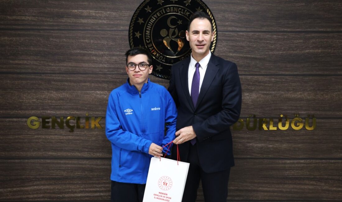 Mersin Gençli ve Spor İl Müdürü Göksun Öz, Mersinli Milli