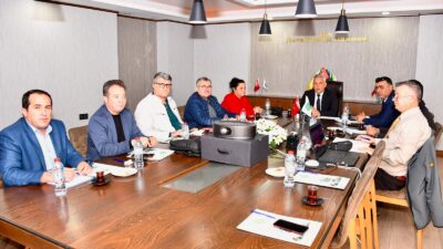 Mersin‘in Silifke ilçesinde lise müdürleriyle bilgilendirme ve değerlendirme toplantısı gerçekleştirdi.