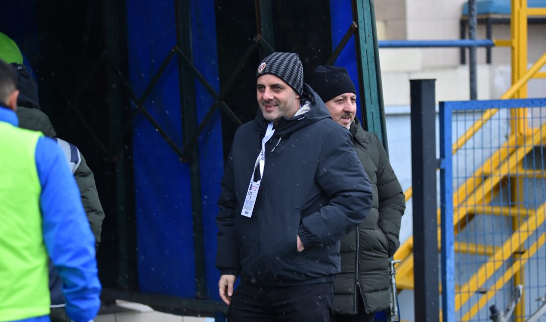 “Mersin Milletvekili açıklamasıyla şehirleri karşı karşıya getirmektedir” Sultan Su İnegölspor Kulüp Başkanı Kani Ademoğlu, deplasmanda Karacabey Belediyespor