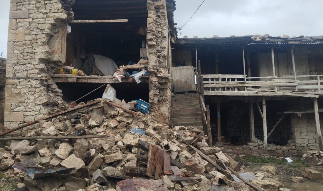 Mersin’in Tarsus ilçesindeki bir köyde vefat eden komşusuna ait evi