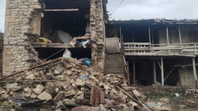 Mersin’in Tarsus ilçesindeki bir köyde vefat eden komşusuna ait evi