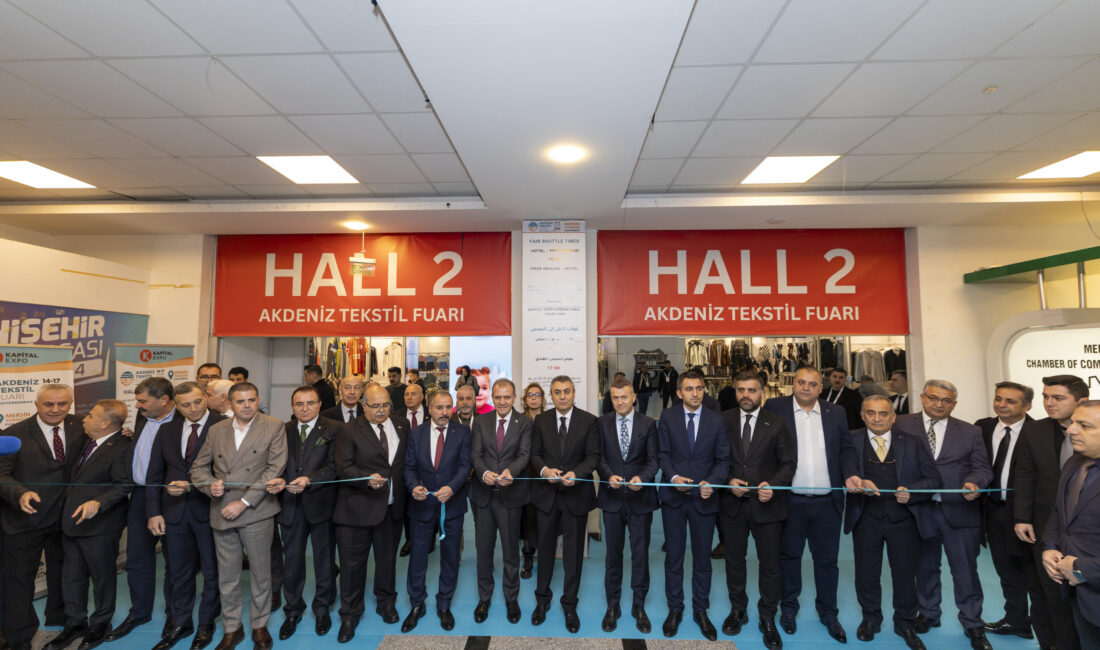 SEÇER: “MERSİN; TÜRKİYE’DE TEKSTİLİN KONUŞULDUĞU İLK YERLERDEN BİRİDİR” Türkiye Belediyeler Birliği (TBB) Başkan Vekili ve Mersin Büyükşehir Belediye