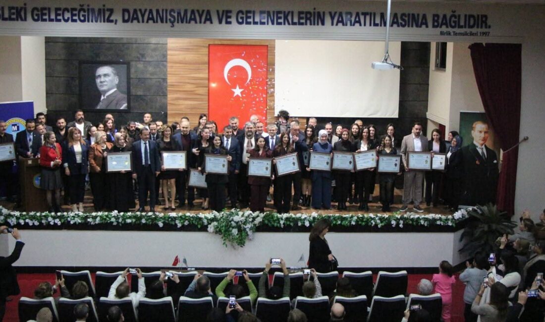 Mersin Defterdarı Metin Uzun, Mersin SGK Müdürü Ali Koç, TÜRMOB