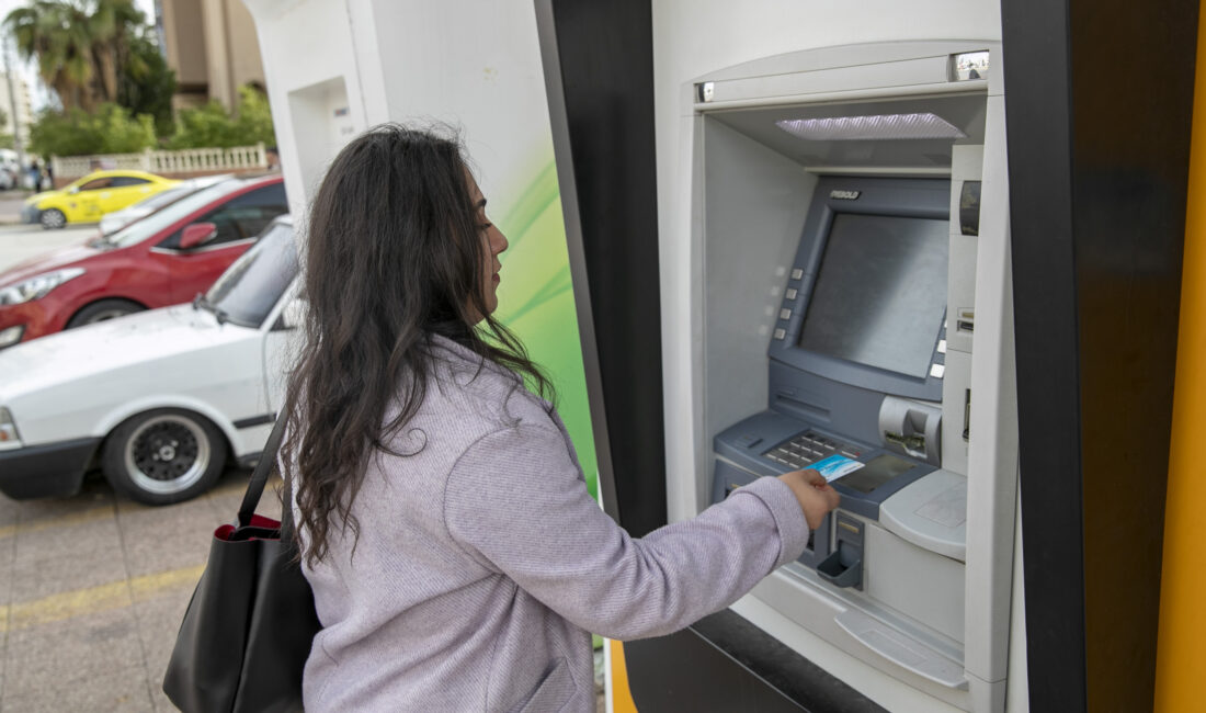 Mersin Büyükşehir Belediyesi, her kesimi kapsayan sosyal politika hizmetleri ile