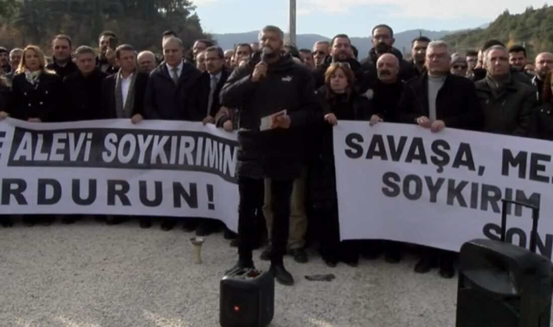 Alevi dernekleri, çeşitli sivil toplum kuruluşları ve siyasi parti temsilcileri,