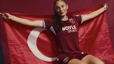 İngiltere’de Yeni Bir Gurur Sayfası. Kıbrıslı Türk gencimiz Selin Cemal, İngiltere’deki