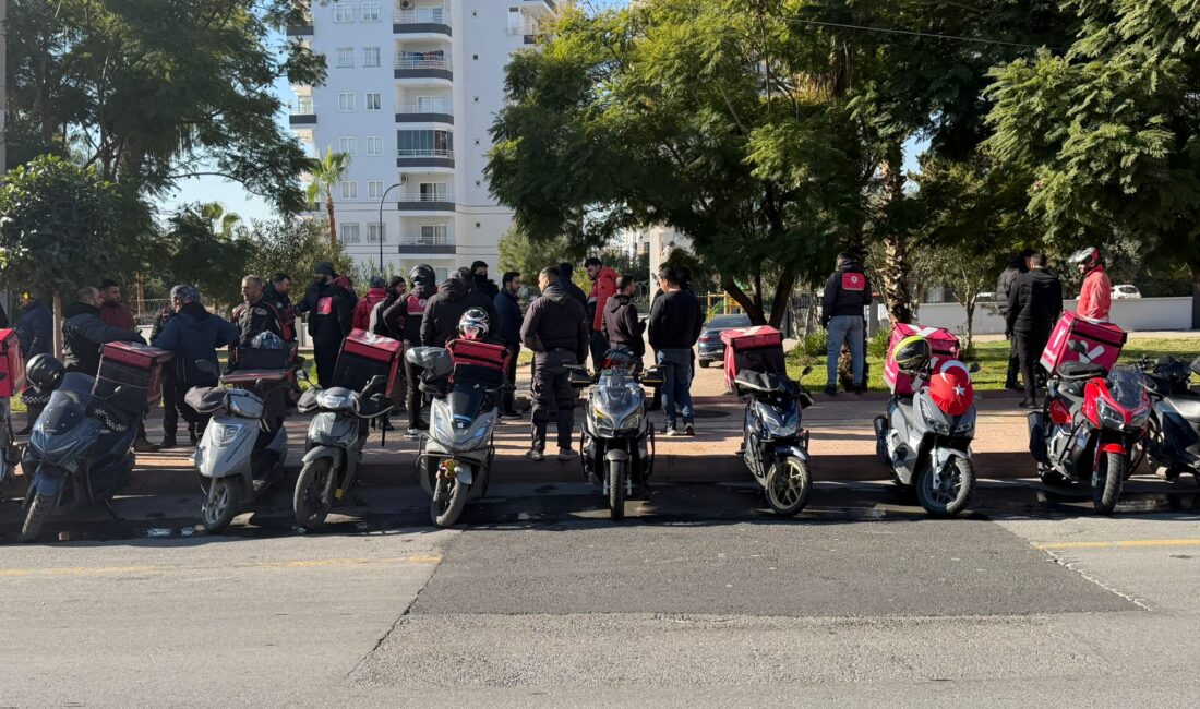 KURYELER İŞ BIRAKTI! Ülke genelinde Yemeksepeti kuryelerinin iş bırakma eylemleri sürüyor. Mersin’de de