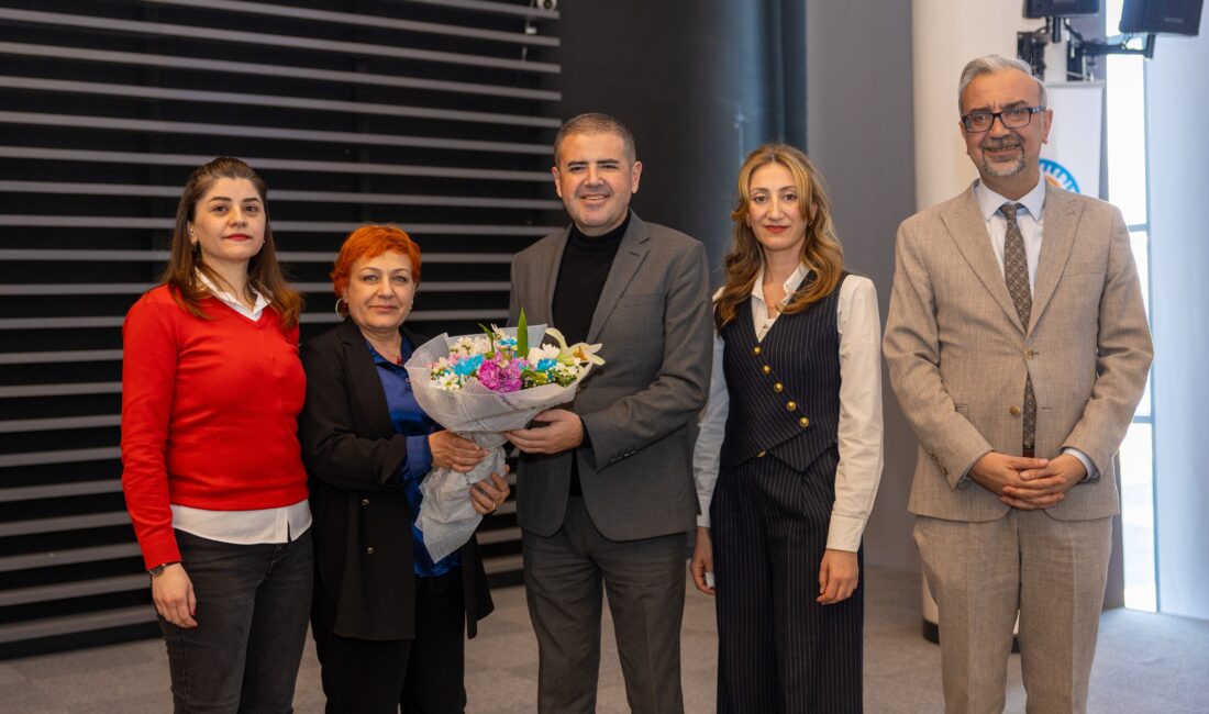 Mezitli Belediyesi, geleceğin söz sahibi olacak çocukları ağırlamaya devam ediyor.