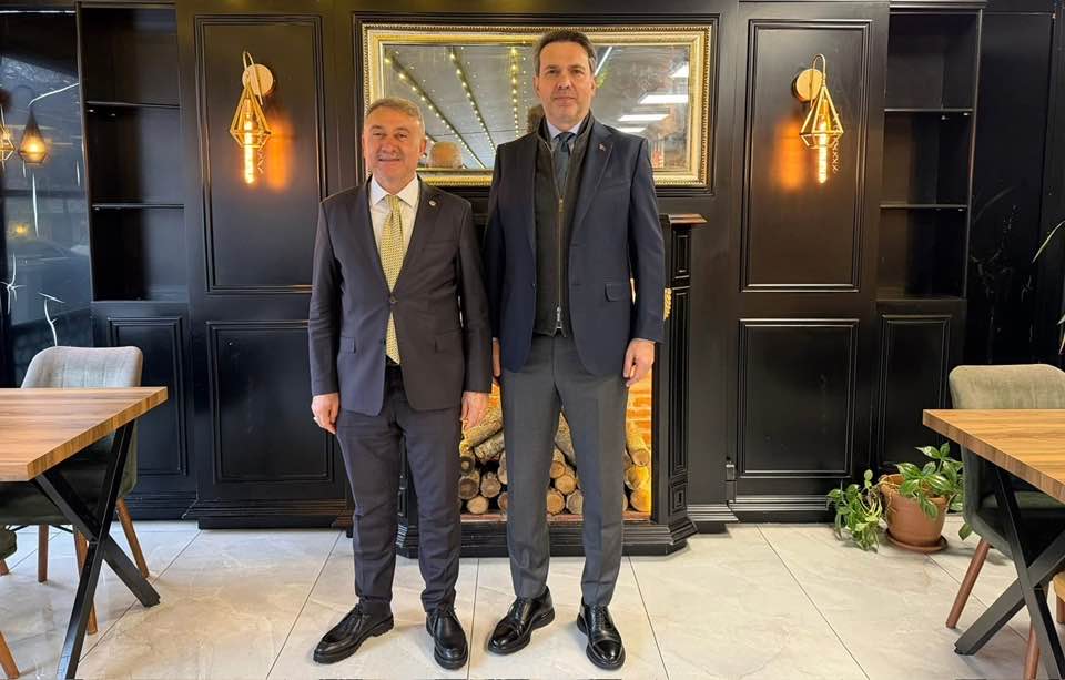 Özkan Tantuni Balgat Şubesi’ne Sürpriz Ziyaret Ankara’da faaliyet gösteren Mersin kökenli marka Özkan Tantuni – Balgat