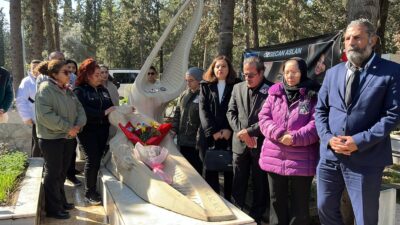 Kadın cinayetlerinin simge isimlerinden biri haline gelen Özgecan Aslan, vahşice