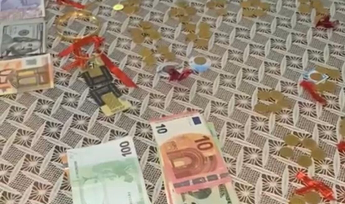 Yaşlı kadının 3 milyon liralısını dolandıran şüpheliler yakalandı Mersin’in Anamur ilçesinde yaşlı bir kadının 44 yıllık birikimi olan