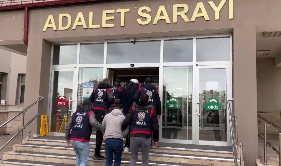 Gayrimenkul vaadiyle 2.4 milyonluk vurgun Sivas merkezli nitelikli dolandırıcılık soruşturmasında, kendilerini gayrimenkul sahibi gibi tanıtarak