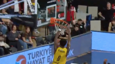 MÜTHİŞ MÜCADELEDE KAZANAN MSK Türkiye Sigorta Basketbol Süper Ligi’nde mücadele eden Mersin Spor Kulübü