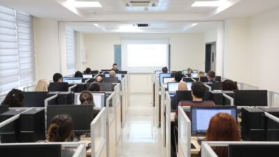Tarsus Üniversitesi Uzaktan Eğitim Uygulama ve Araştırma Merkezi tarafından akademik