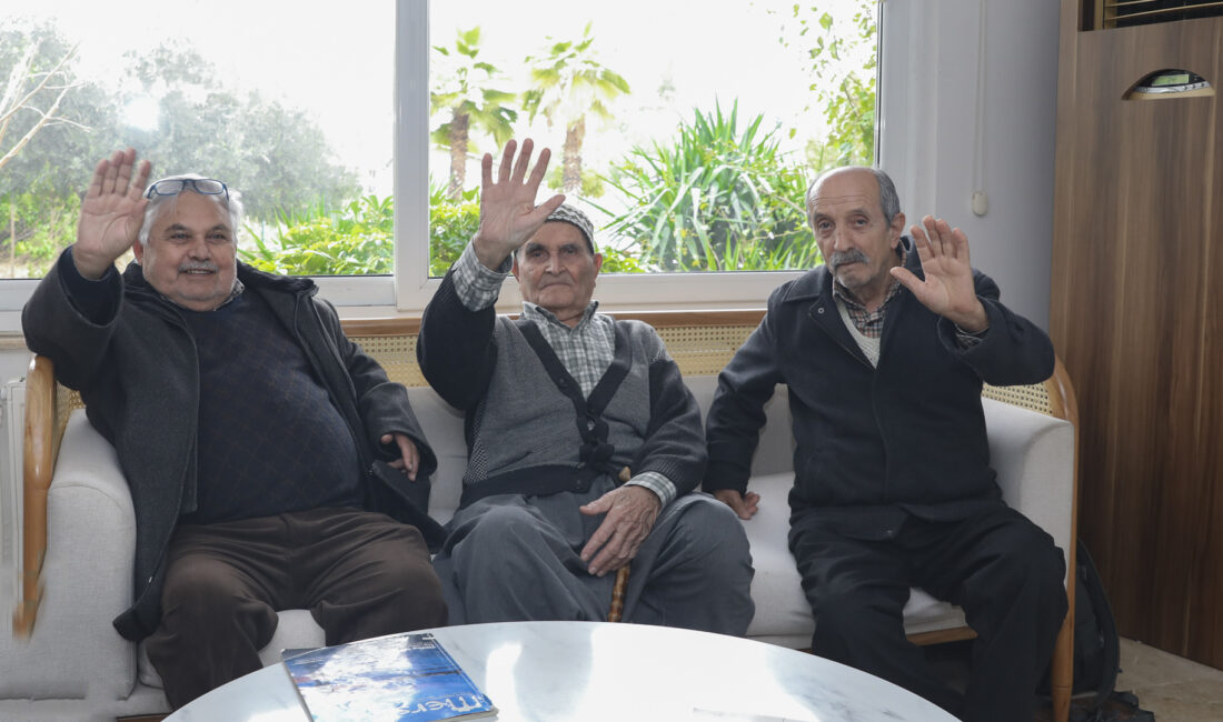 Mersin Büyükşehir Belediyesi’nin, uzak ilçelerden tedavi için kent merkezine gelen