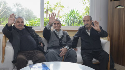 Mersin Büyükşehir Belediyesi’nin, uzak ilçelerden tedavi için kent merkezine gelen