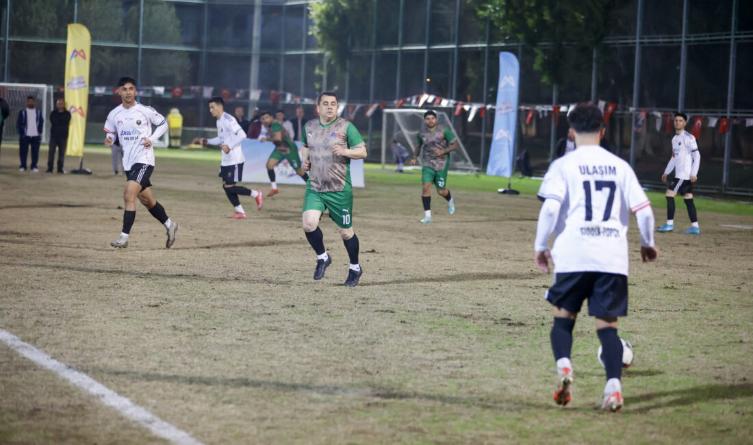 BÜYÜKŞEHİR’DE ŞAMPİYON ULAŞIM DAİRESİ OLDU Mersin Büyükşehir Belediyesi tarafından düzenlenen ‘Mersin Büyükşehir Belediyesi 4. Birimler Arası