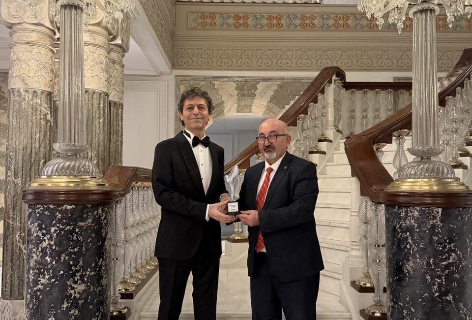 Akif Manaf’a Bir Barış Ödülü Daha International Peace Prize sahibi, Nobel Barış Ödülü adayı ve barış