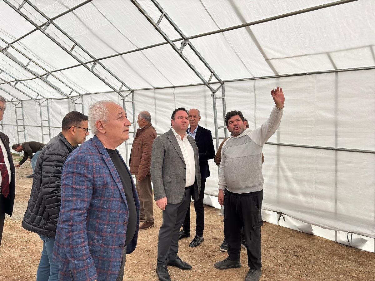 MHP MERSİN’DE RAMAZAN SOFRASI KURDU: HER GÜN 500’DEN FAZLA KİŞİYE İFTAR