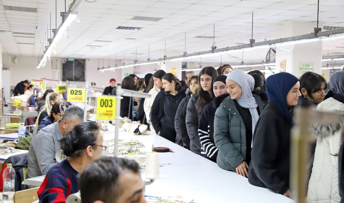 DAHİ Mersin ile öğrenciler tekstil sektörünün mutfağıyla tanıştı Mersin Ticaret ve Sanayi Odası (MTSO) 38 No’lu Tekstil ve