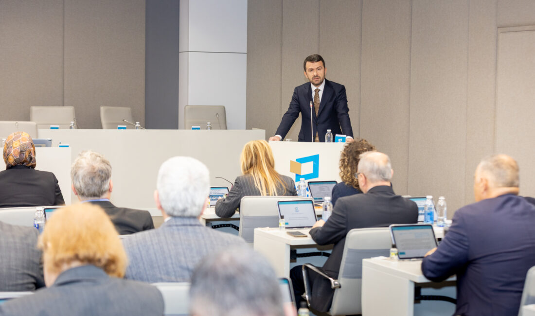 Yoğun bir faaliyet dönemini geride bıraktıklarını aktaran Çay, basın camiasının