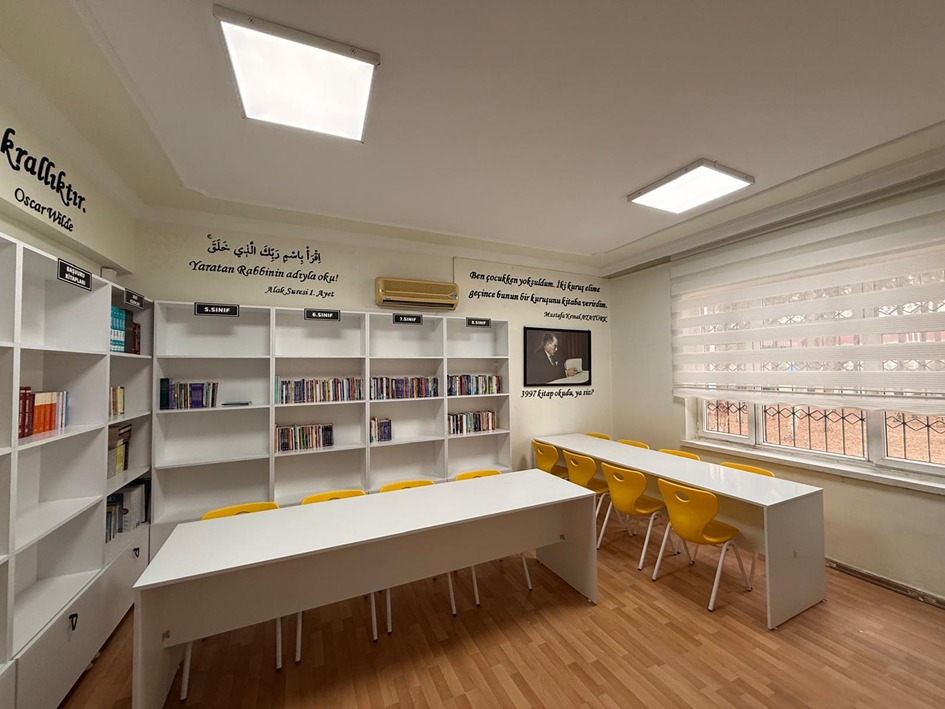 Çukurova Üniversitesi’nden Bahşiş’e “Bir Kitap, Bir Dünya” Köprüsü