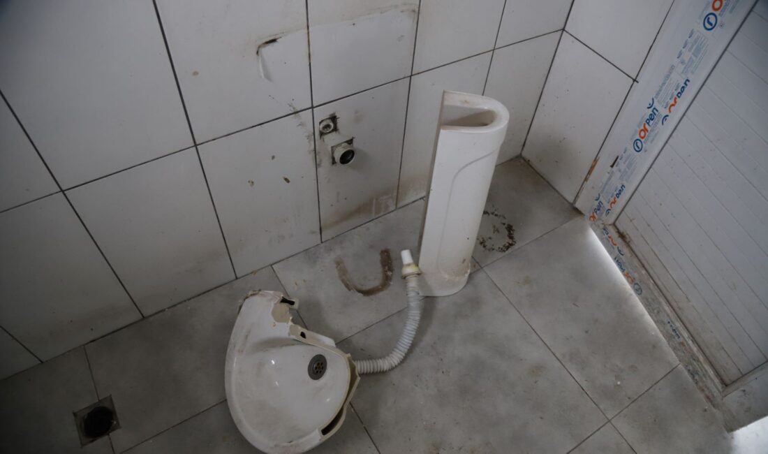 Mersin’in Akdeniz ilçesine bağlı Karaduvar Mahallesi’nde bulunan Sardalya Parkı, kimliği