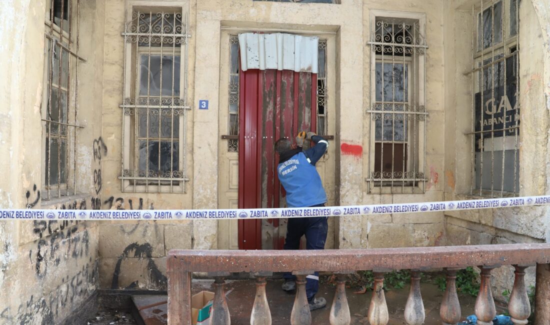 Akdeniz Belediyesi Fen İşleri Müdürlüğü’ne bağlı ekipler, Çankaya Mahallesi 4734