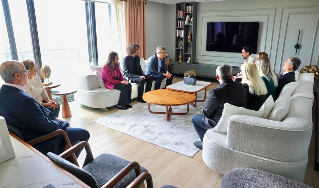 Mersin Valisi Atilla Toros ve eşi Dudu İrem Toros, Ramazan