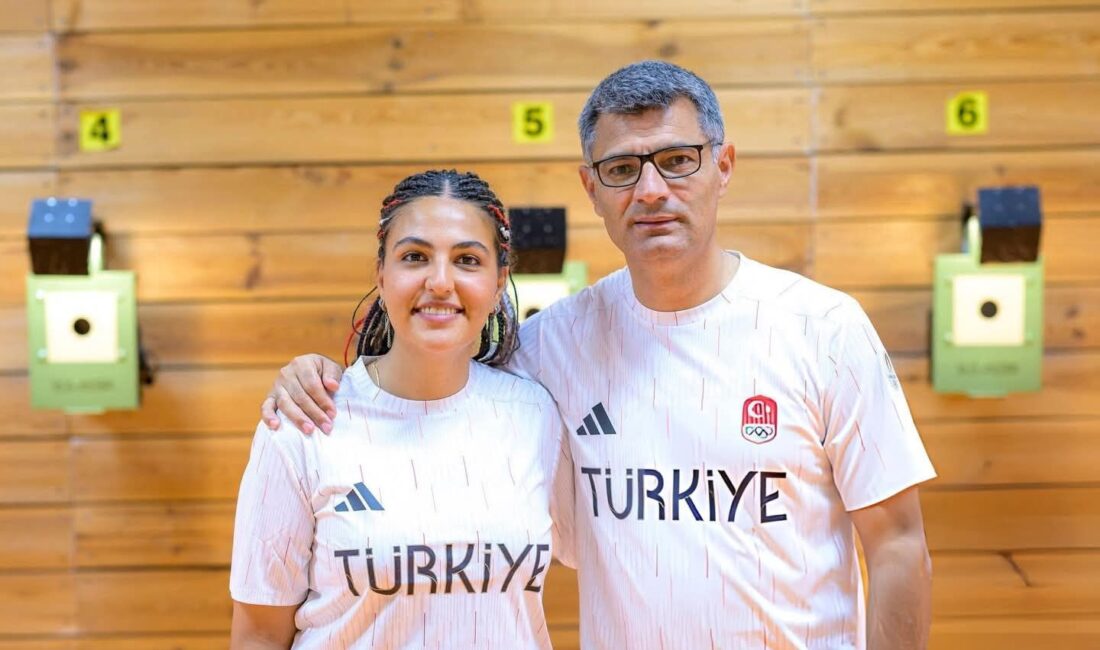 Yusuf Dikeç ve Şevval İlayda Tarhan Avrupa 2’ncisi! Avrupa Havalı Silahlar Şampiyonası'nda mücadele eden Şevval İlayda Tarhan ile
