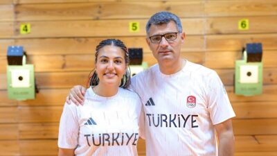 Avrupa Havalı Silahlar Şampiyonası'nda mücadele eden Şevval İlayda Tarhan ile
