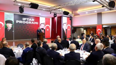 Mersin Valisi Atilla Toros, meslek ve sivil toplum kuruluşlarının temsilcileri